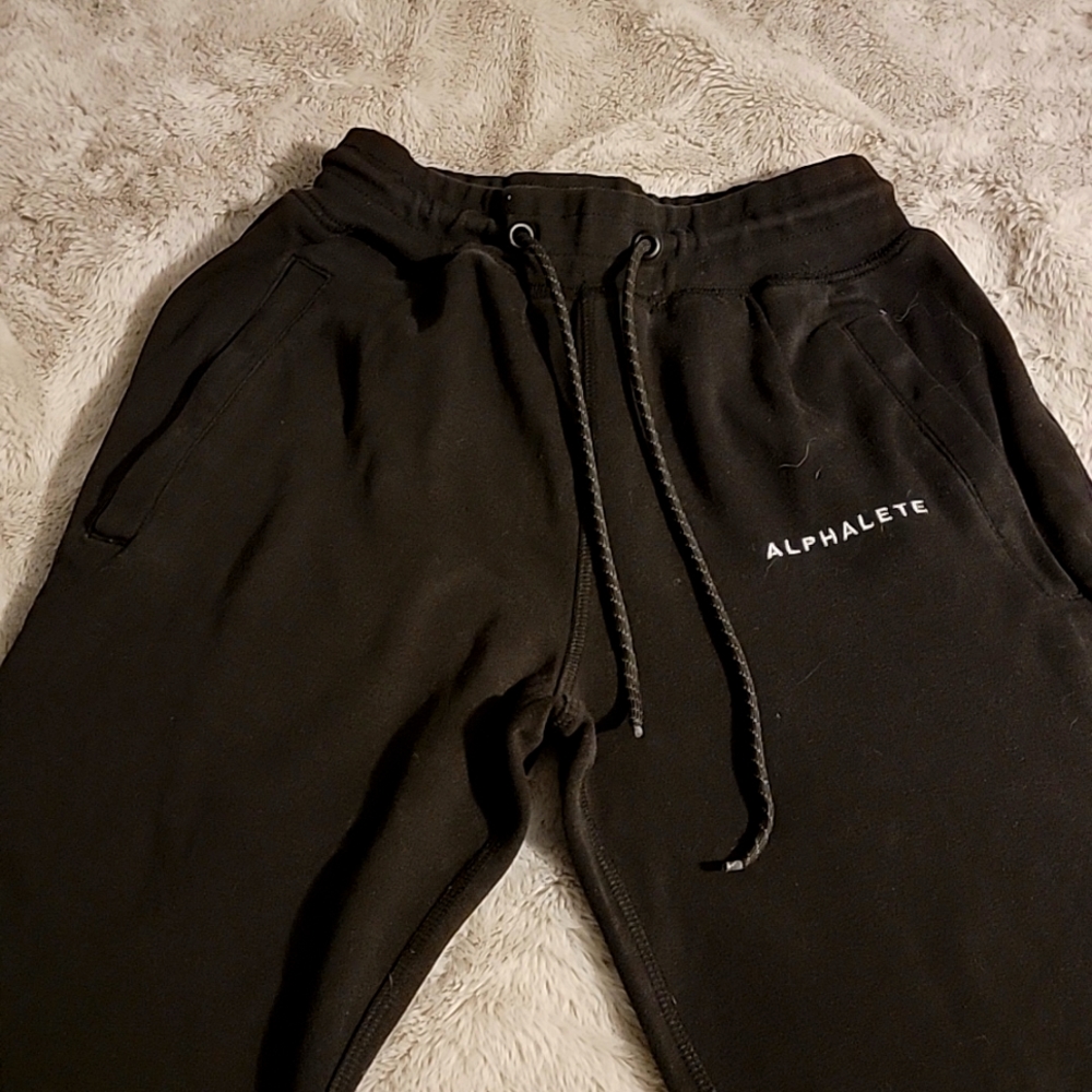 Alphalete joggers